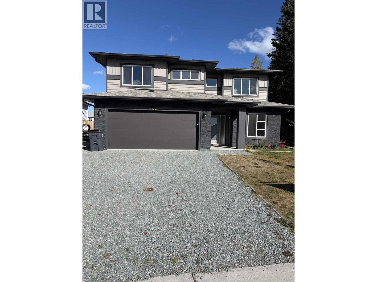 MLS® listing #30320230 for sale located at 5590 WOODVALEY DRIVE