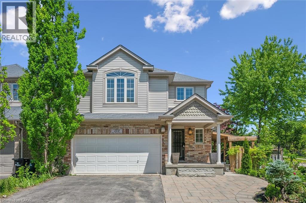 MLS® listing #30320733 for sale located at 153 SIMS ESTATE Drive Unit# 2