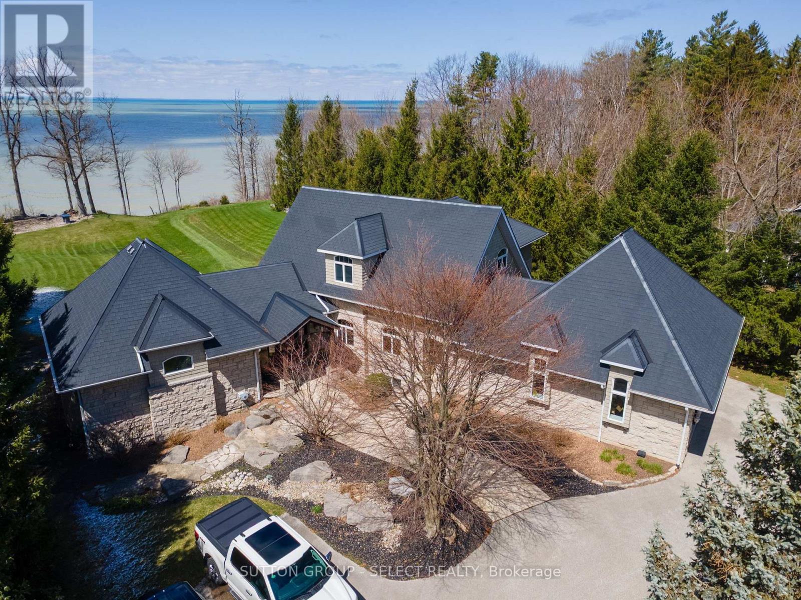 MLS® listing #30322085 for sale located at 4544 LAKESHORE ROAD