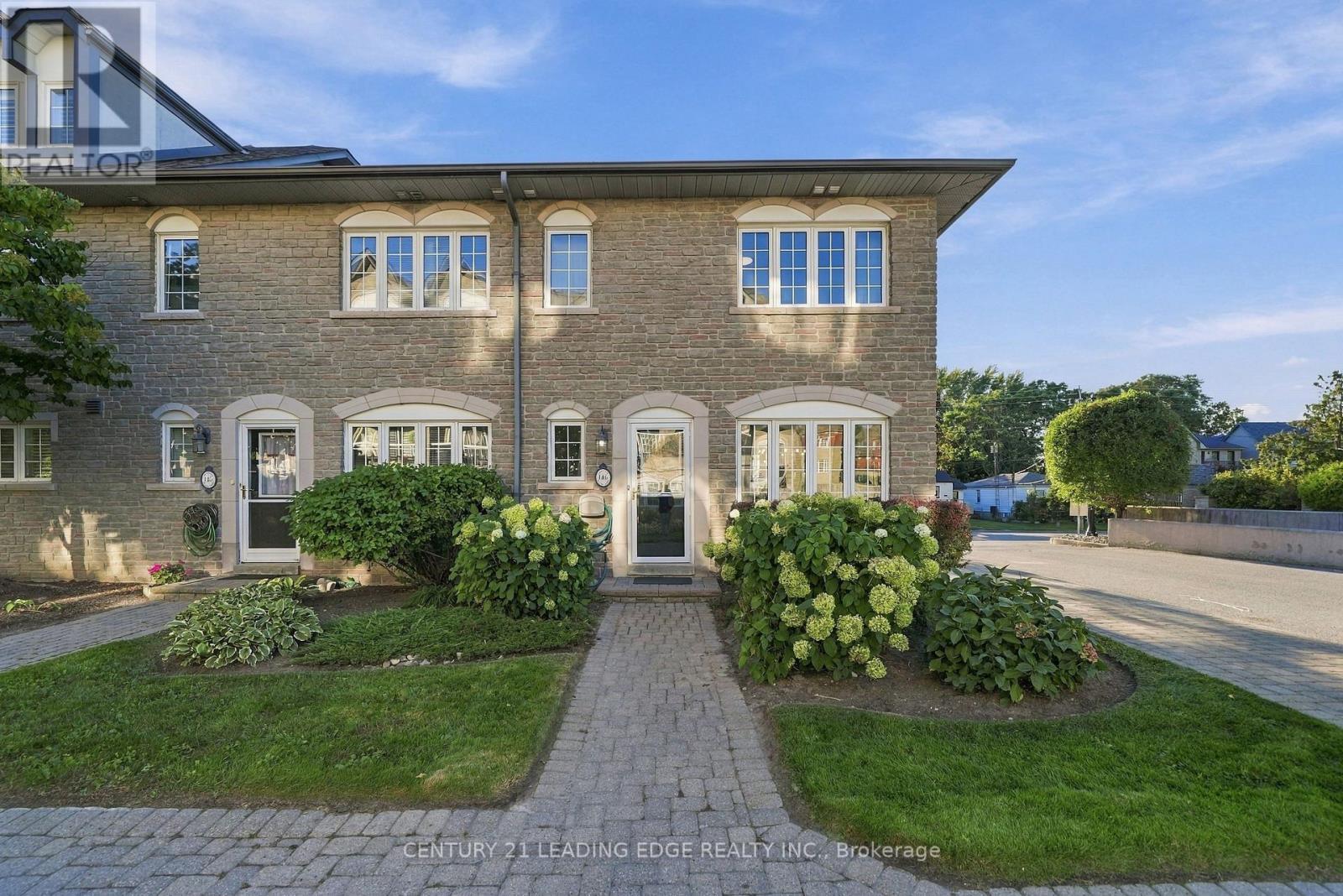 MLS® listing #30322105 for sale located at 146 - 1995 ROYAL ROAD