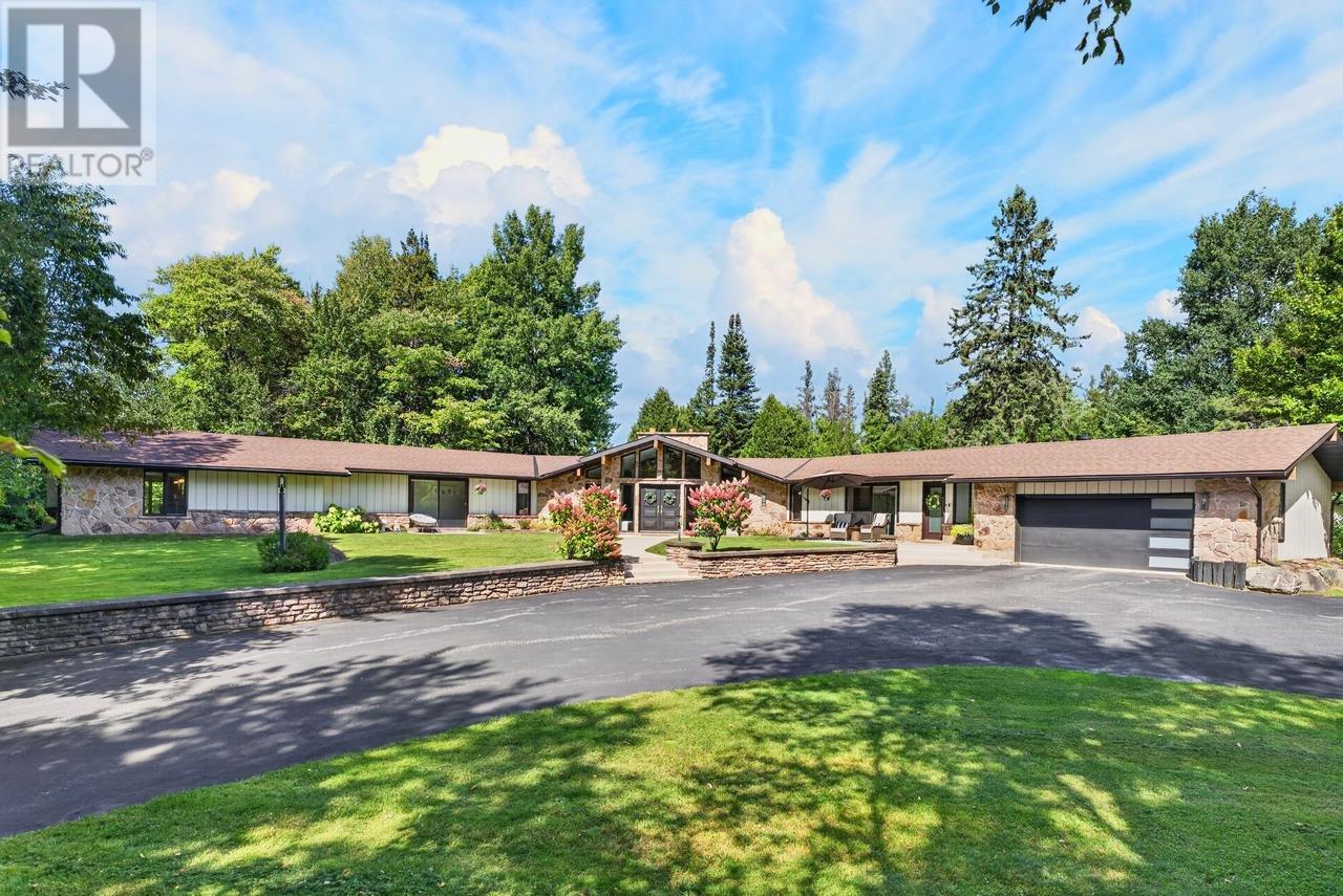 MLS® listing #30322256 for sale located at 600 Fourth LIN E