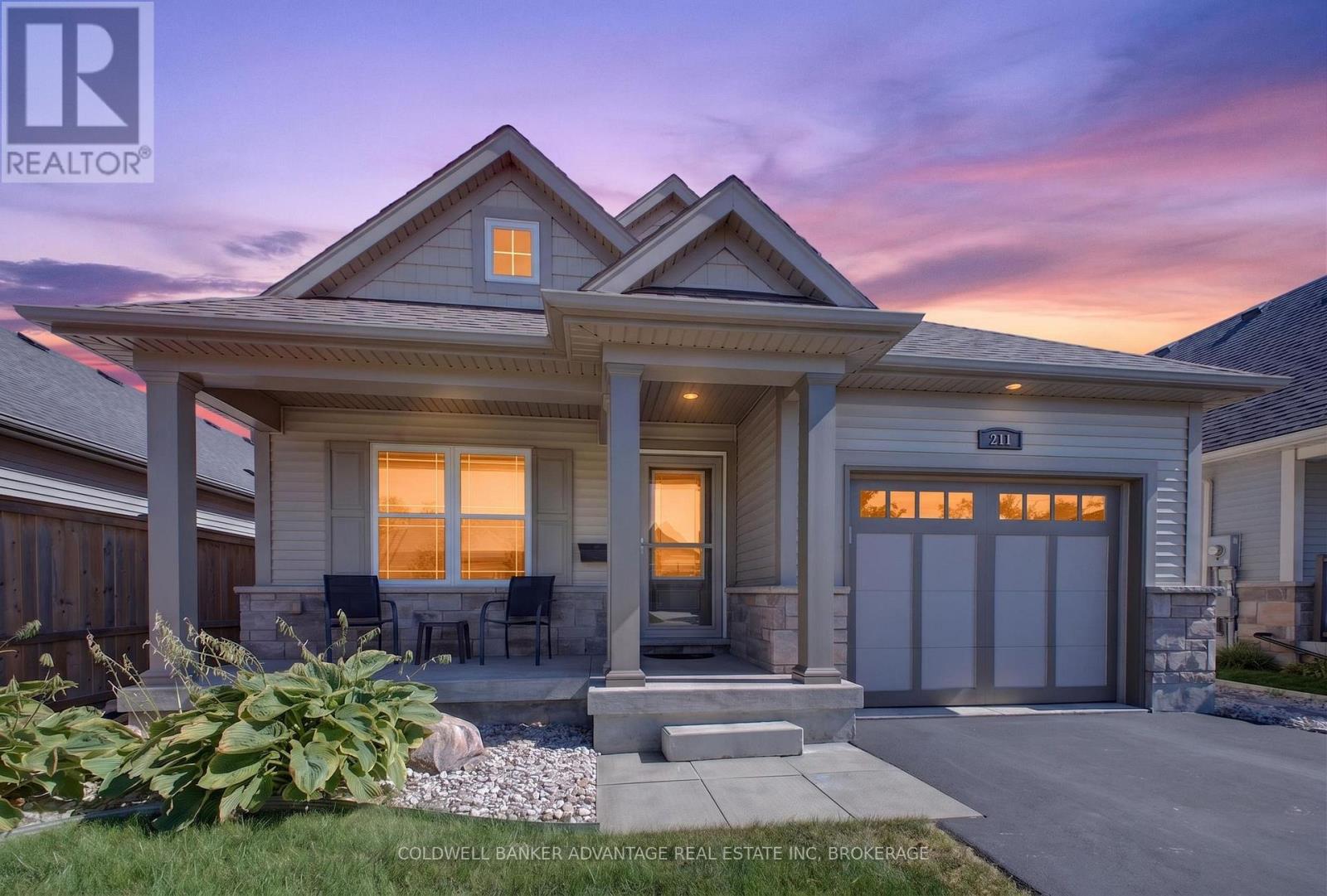 MLS® listing #30323230 for sale located at 211 CLASSIC AVENUE