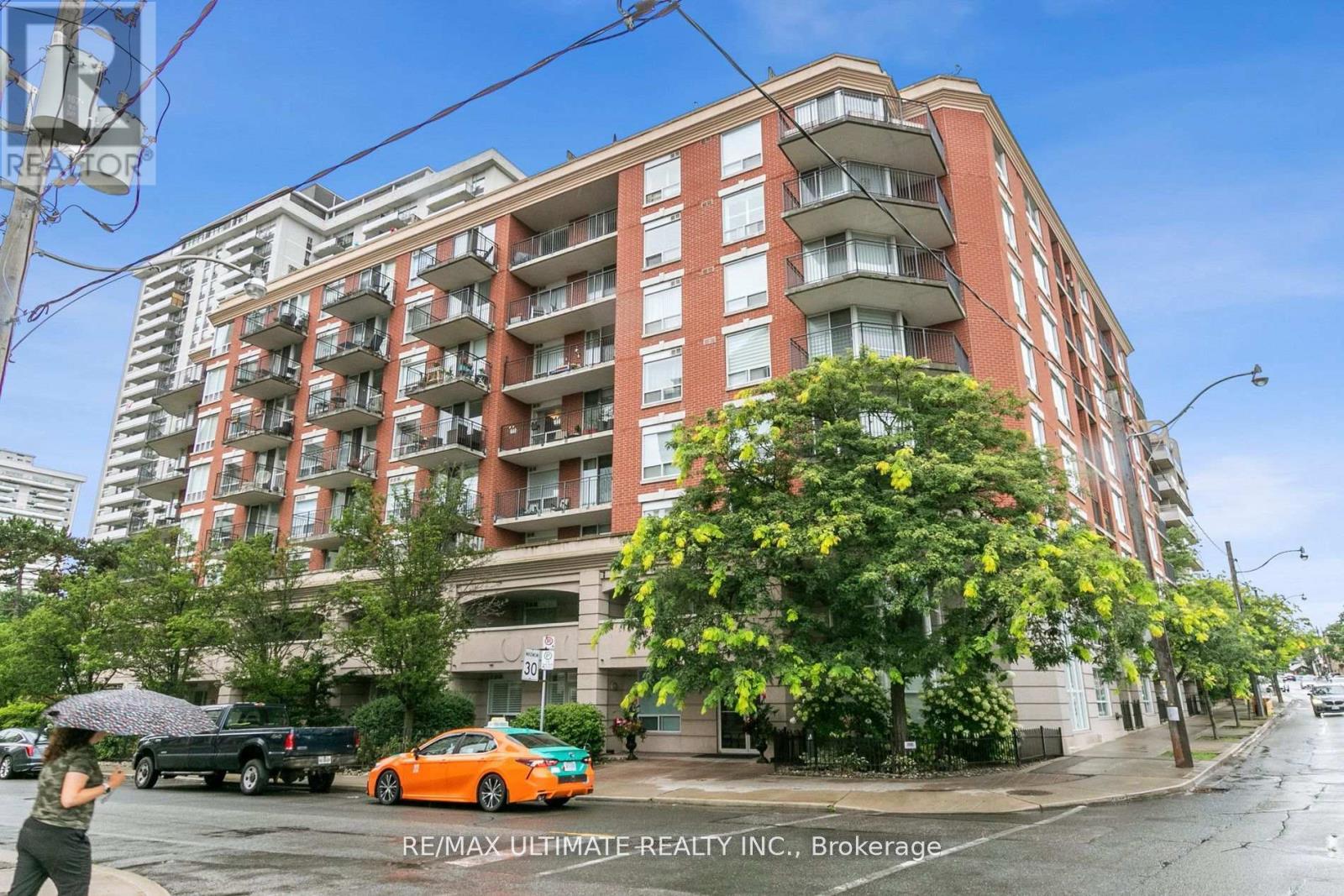 MLS® listing #30323308 for sale located at PH14 - 300 BALLIOL STREET