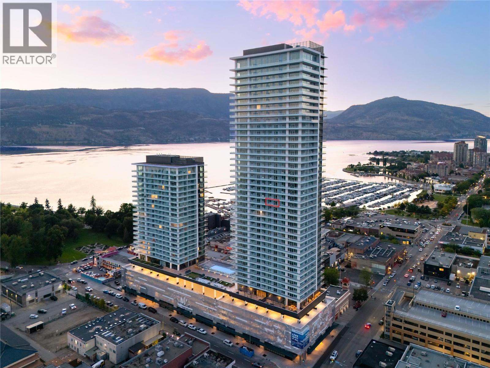 MLS® listing #30324283 for sale located at 1626 Water Street Unit# 2105