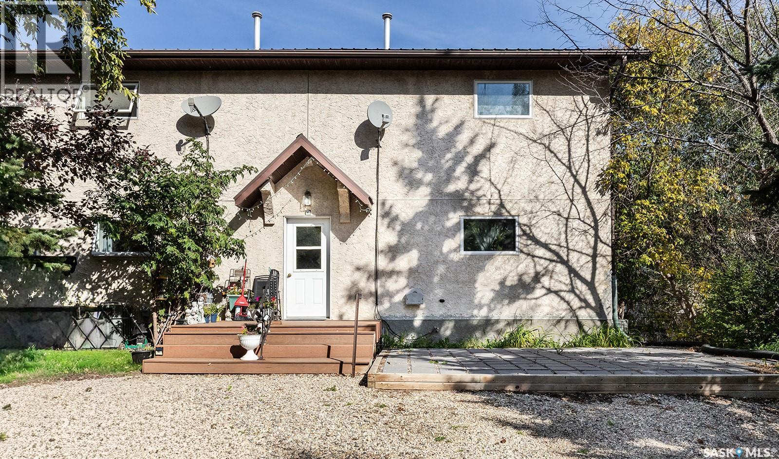 MLS® listing #30324671 for sale located at 6 412 Lake AVENUE