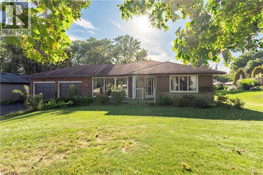 MLS® listing #30325433 for sale located at 279 OXFORD Avenue