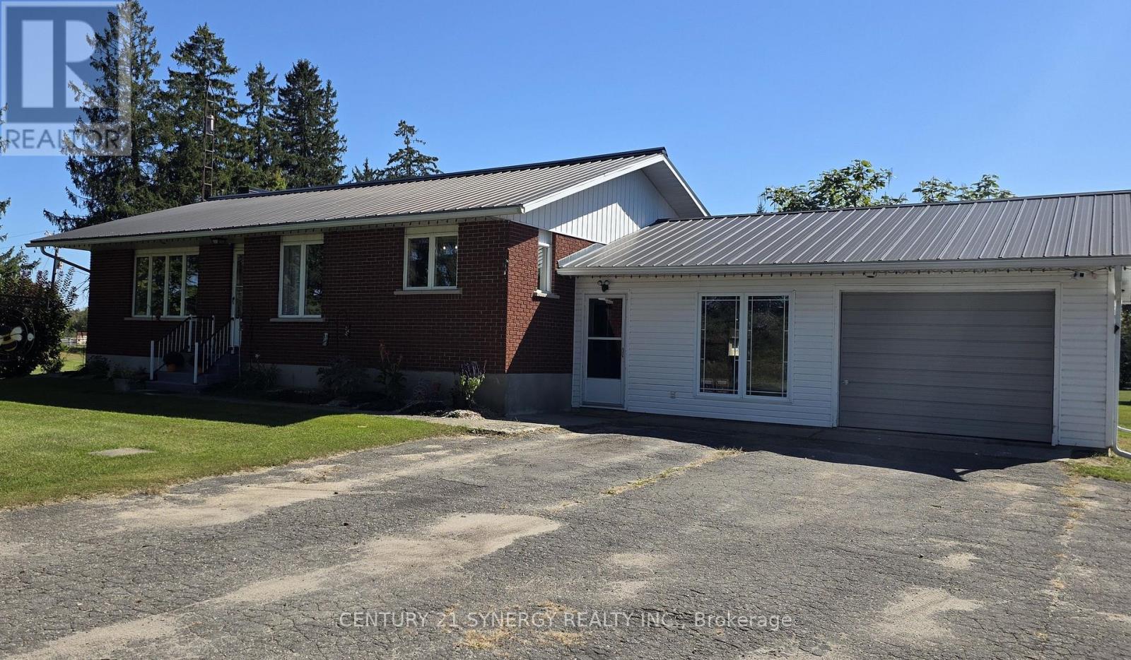 MLS® listing #30326398 for sale located at 2027 BROUSEVILLE ROAD