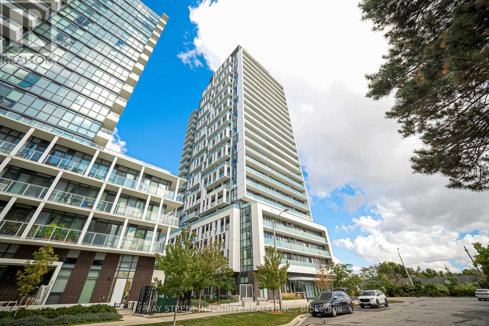 MLS® listing #30326405 for sale located at 801 - 188 FAIRVIEW MALL DRIVE