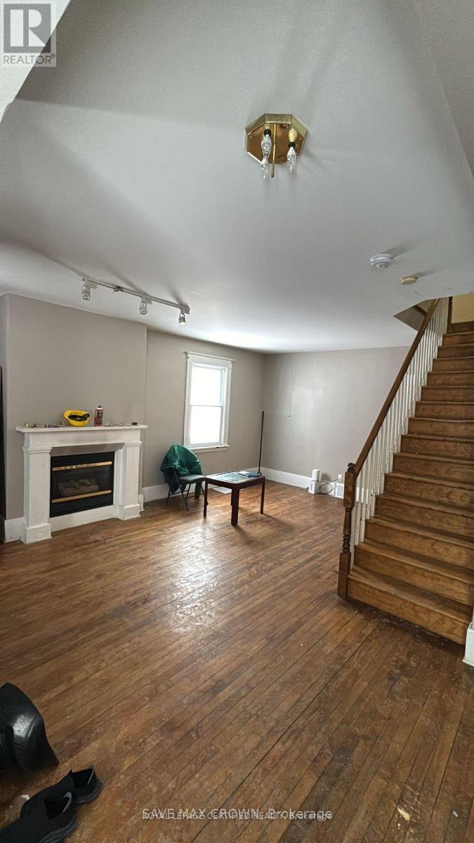 MLS® listing #30326537 for sale located at 7 FAIRBAIRN STREET