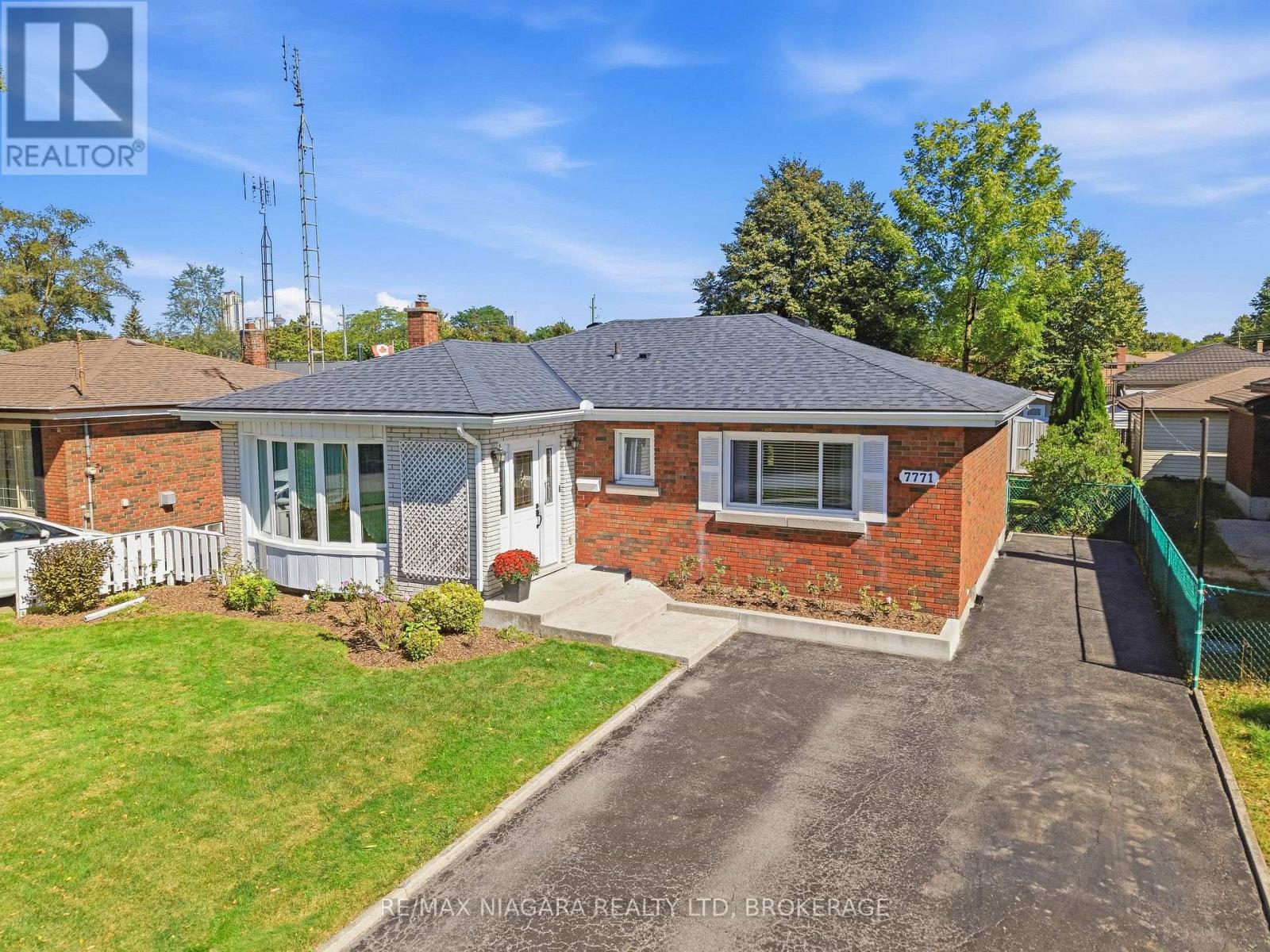 MLS® listing #30328620 for sale located at 7771 WILSON CRESCENT