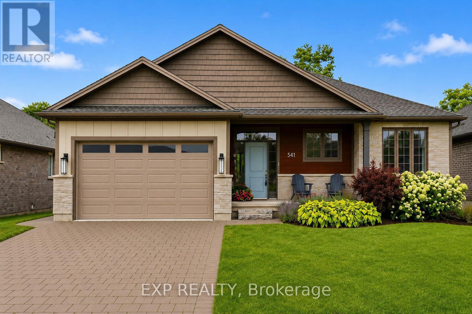 MLS® listing #30328831 for sale located at 541 BENNETT CRESCENT