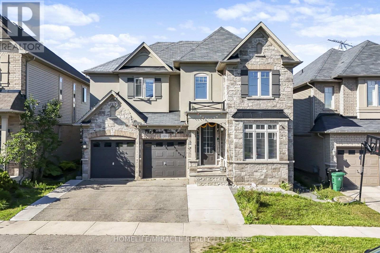 MLS® listing #30329670 for sale located at 795 ROBERT FERRIE DRIVE