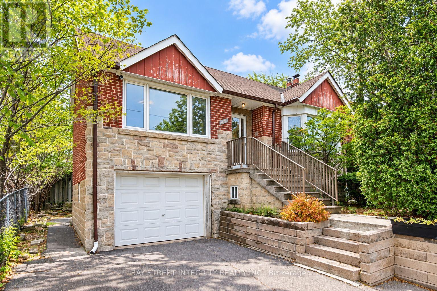 MLS® listing #30331492 for sale located at 104 SHELBORNE AVENUE