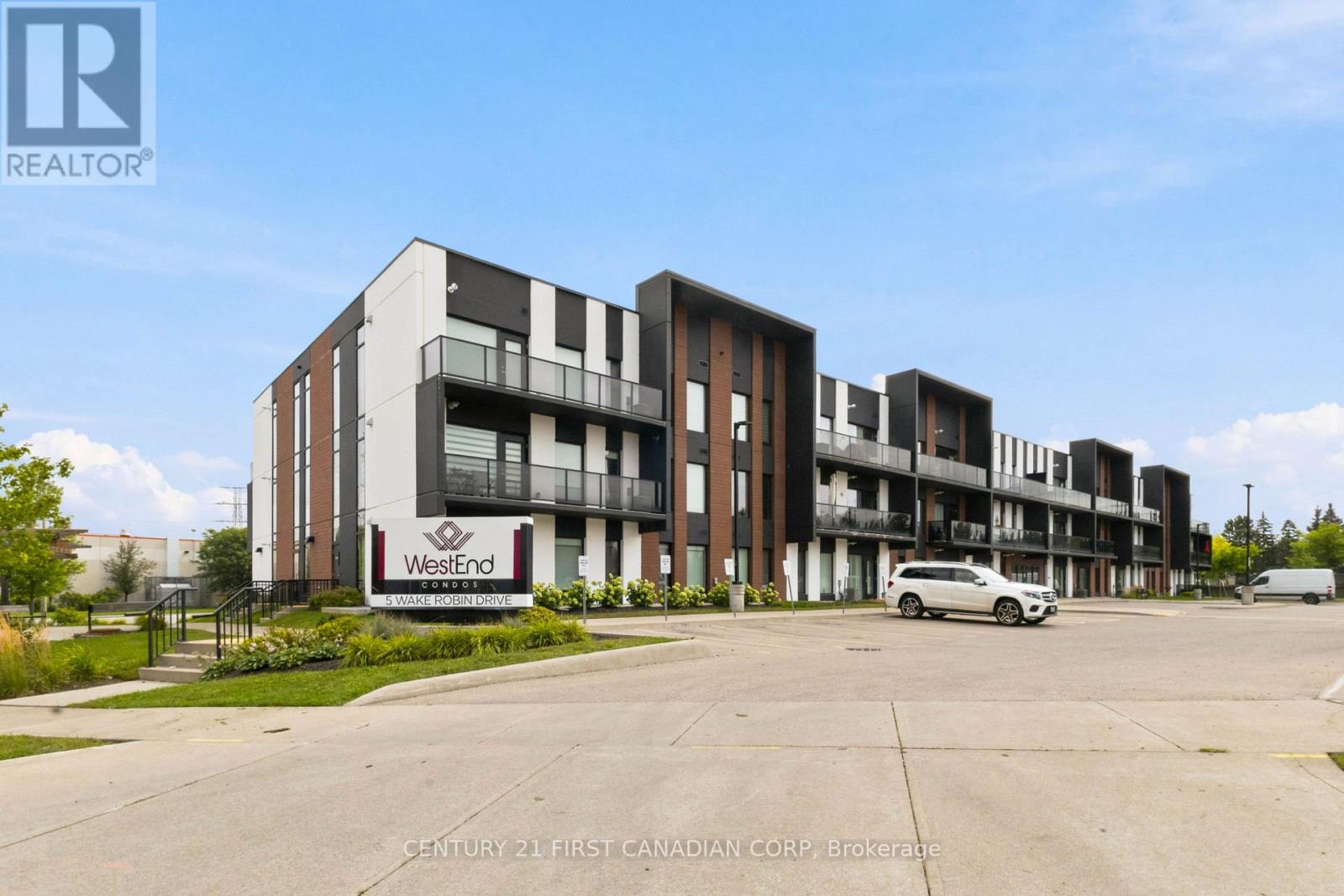 MLS® listing #30333460 for sale located at 311 - 5 WAKE ROBIN DRIVE