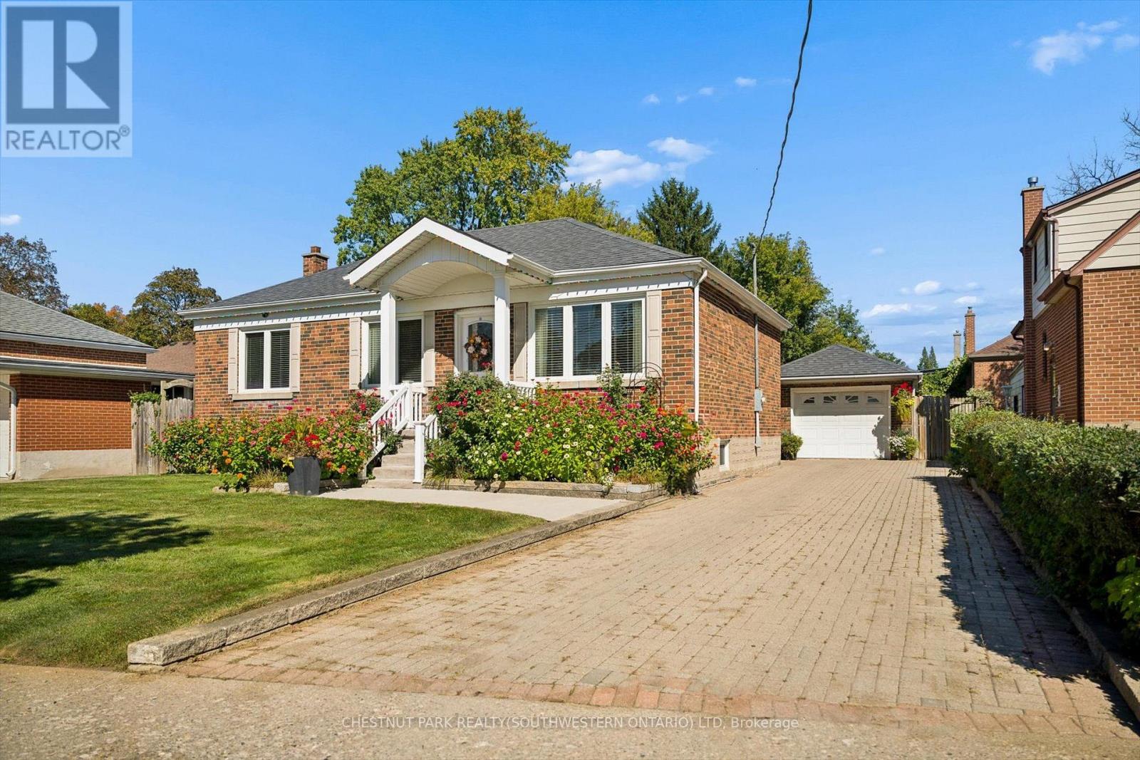 MLS® listing #30334008 for sale located at 56 SUFFOLK AVENUE