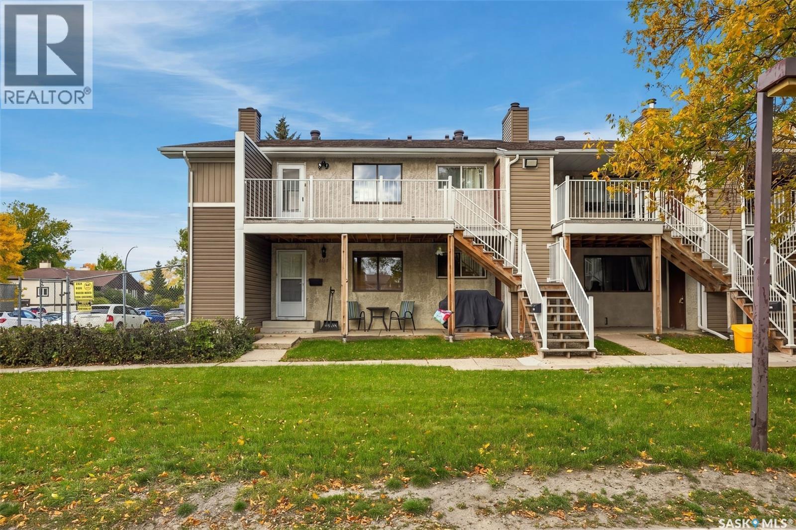 MLS® listing #30334647 for sale located at 28 6918 Blakeney DRIVE