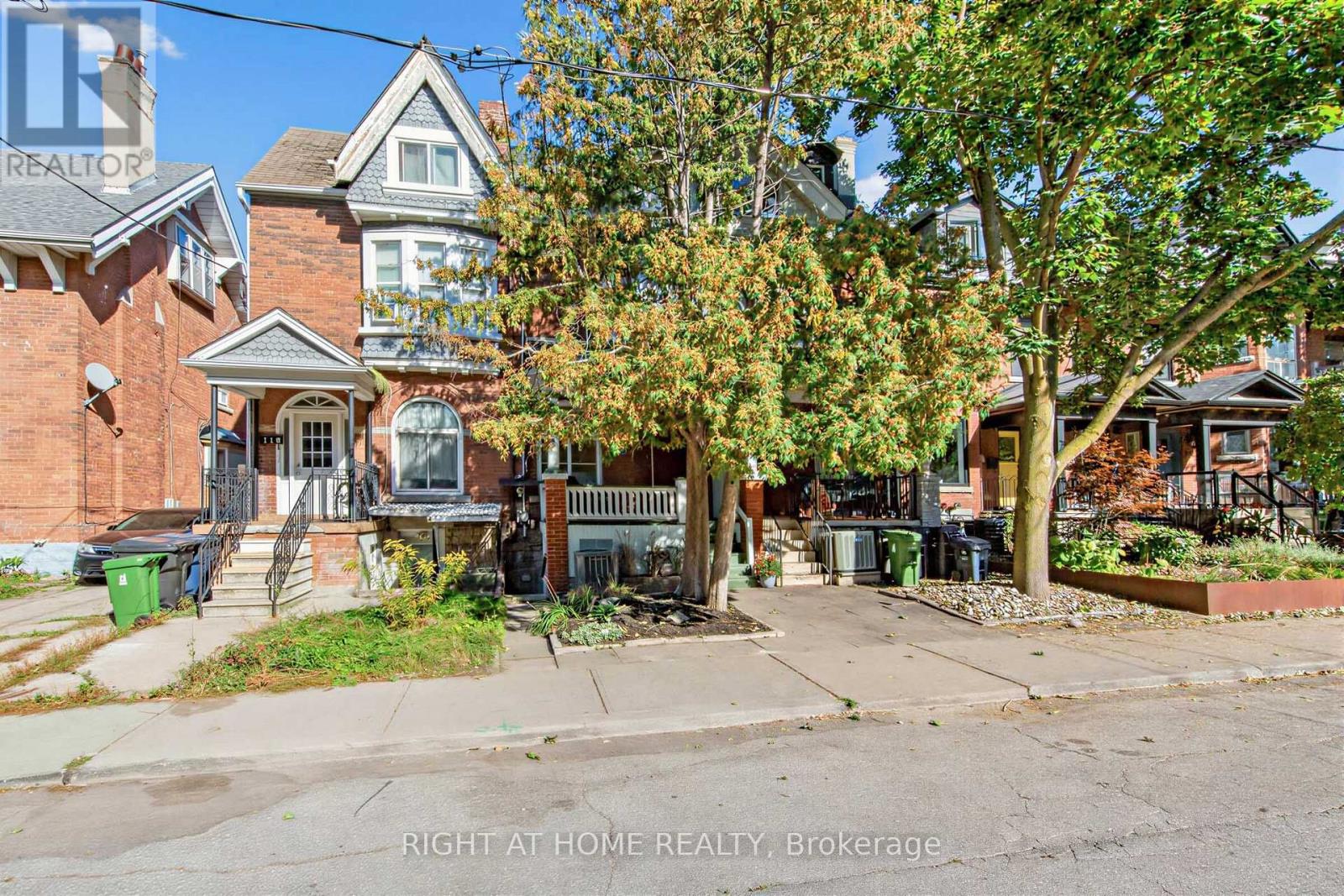 MLS® listing #30338462 for sale located at 117 CONCORD AVENUE