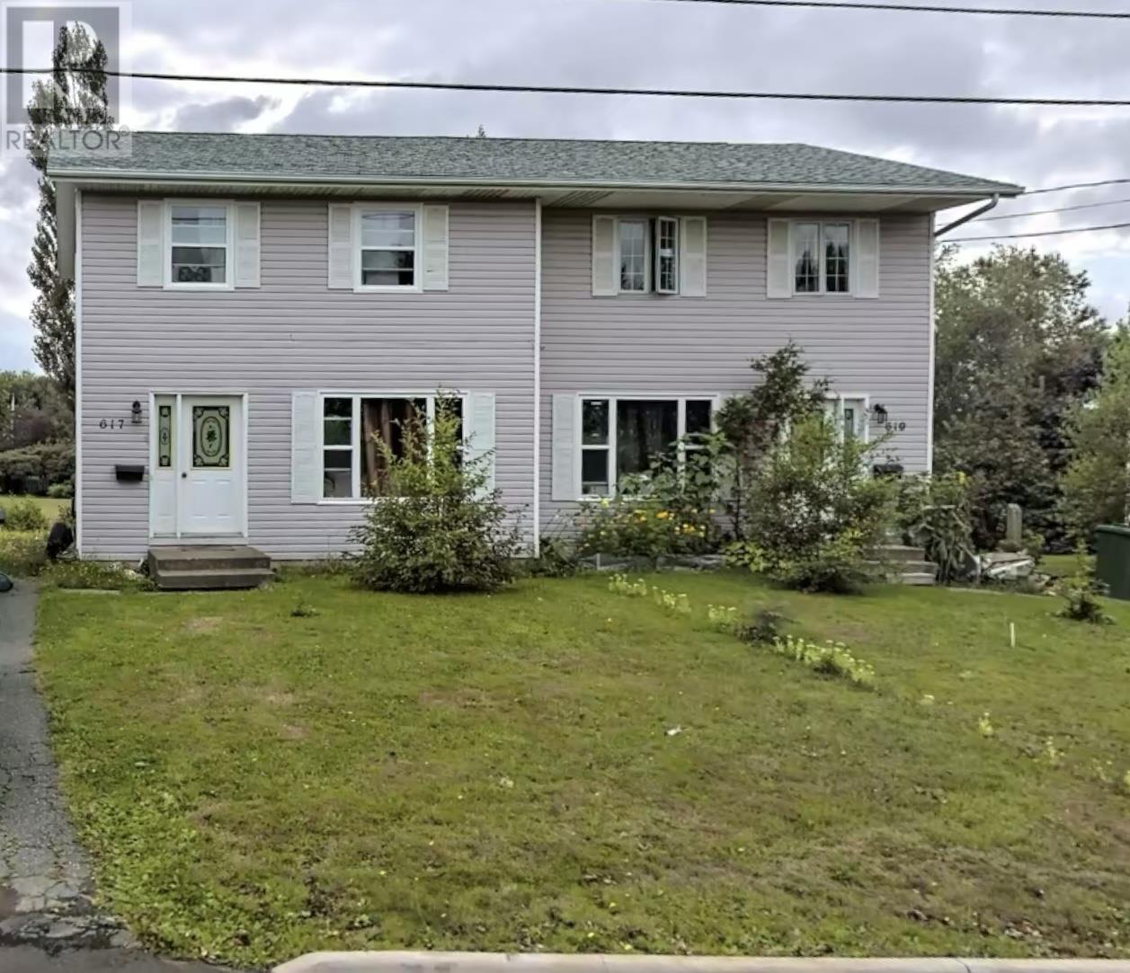 MLS® listing #30339333 for sale located at 617-619 Queen Street