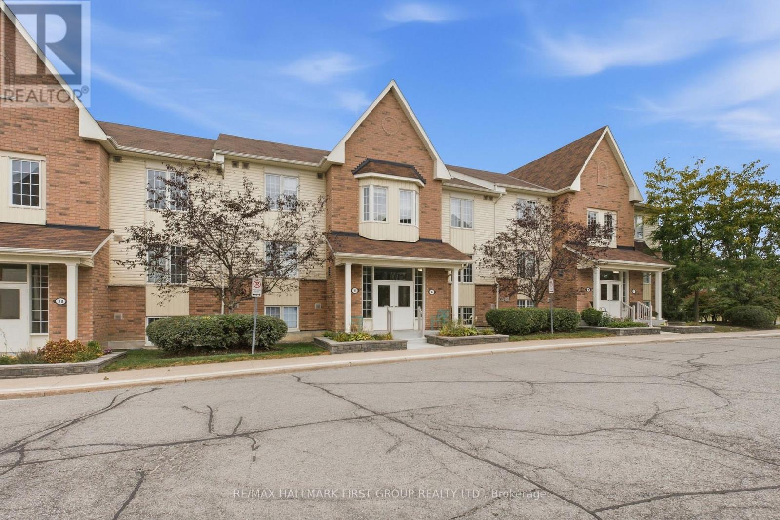 MLS® listing #30339667 for sale located at 3 - 8 PETRA WAY