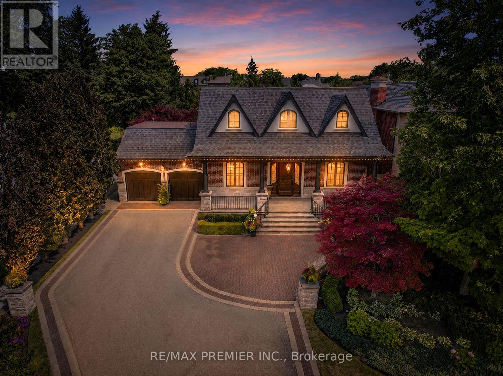 MLS® listing #30339720 for sale located at 243 RUMBLE AVENUE