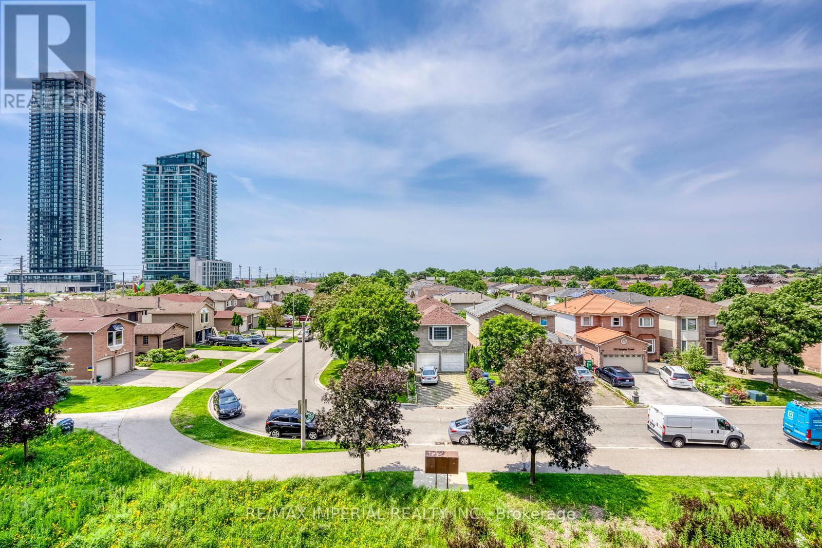 MLS® listing #30339751 for sale located at 7 - 4020 PARKSIDE VILLAGE DRIVE