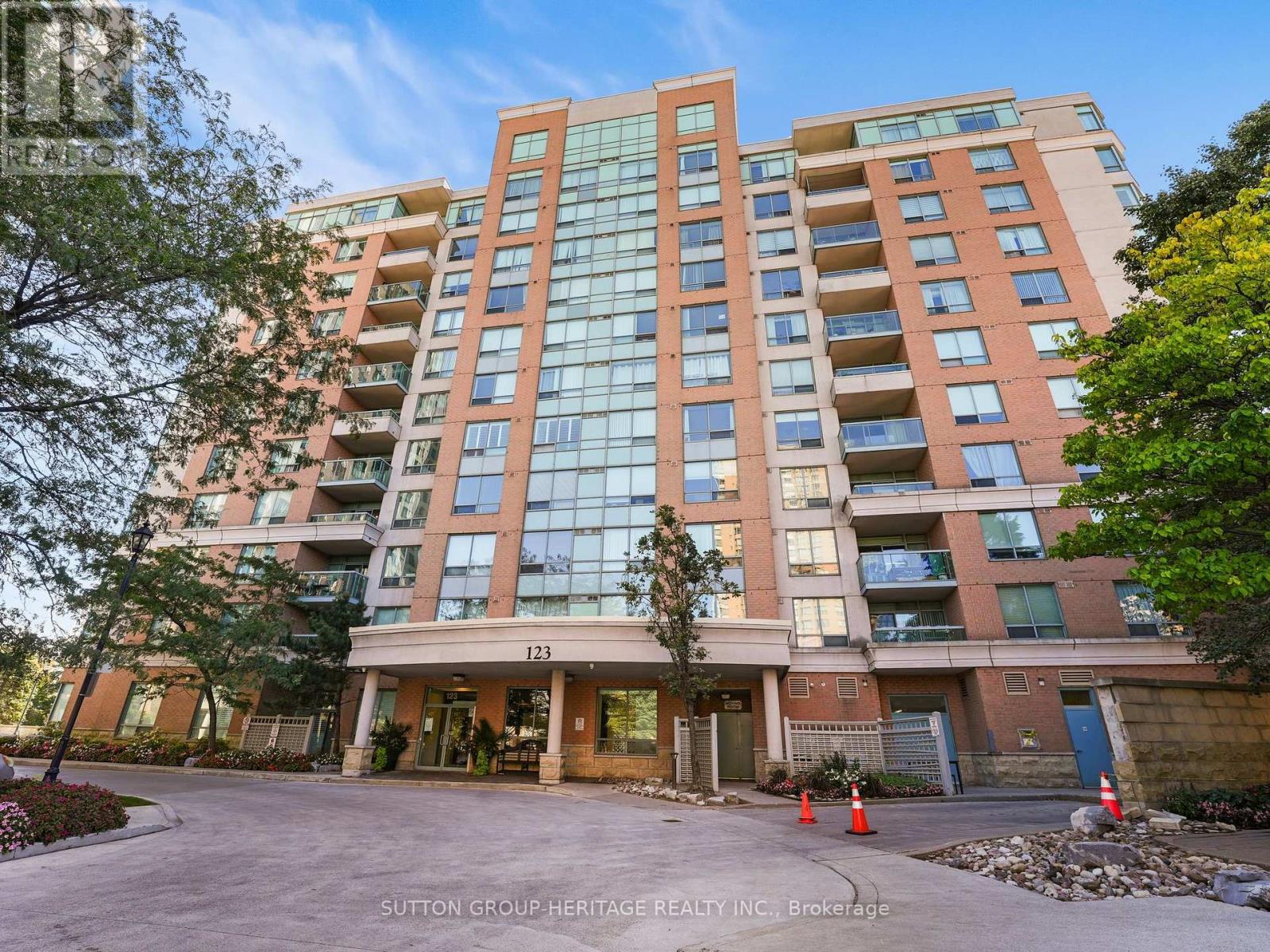 MLS® listing #30340063 for sale located at PH 69 - 123 OMNI DRIVE