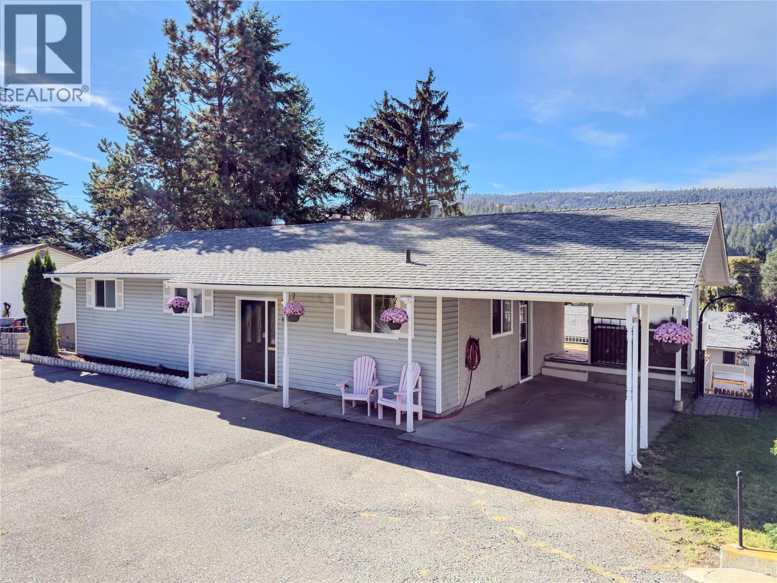 MLS® listing #30340382 for sale located at 1595 MT DUFFERIN Avenue