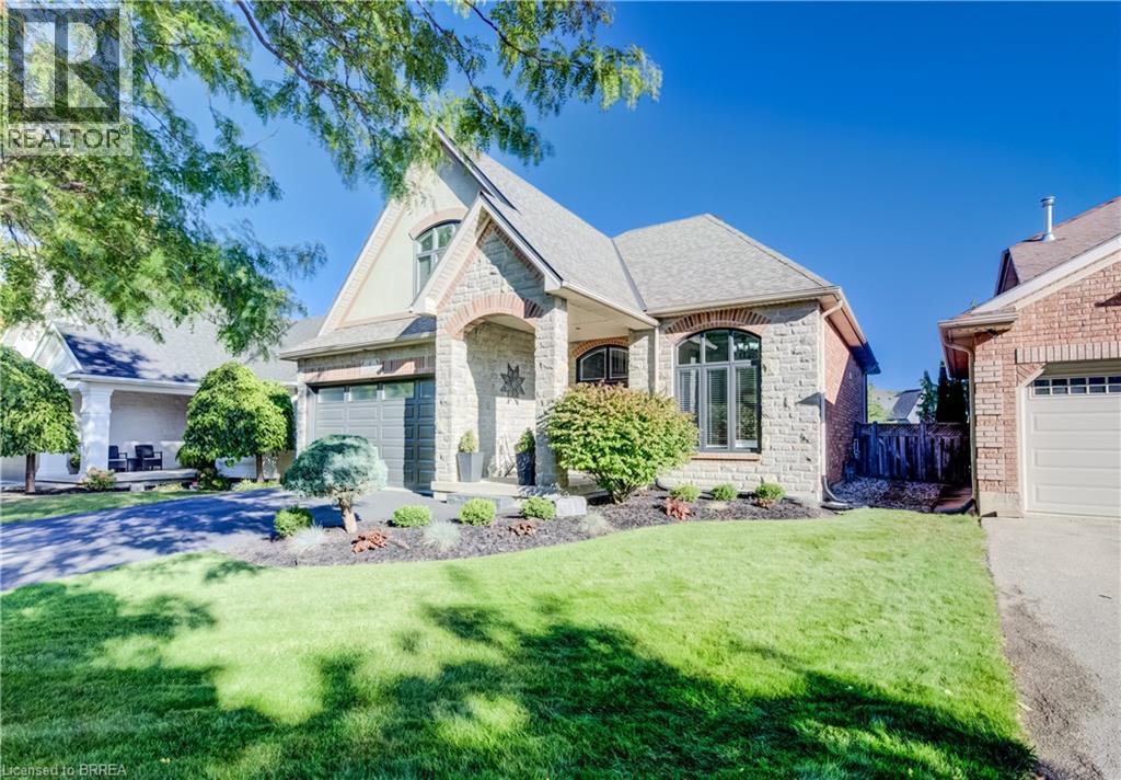MLS® listing #30343550 for sale located at 4 LAWREN S HARRIS Drive