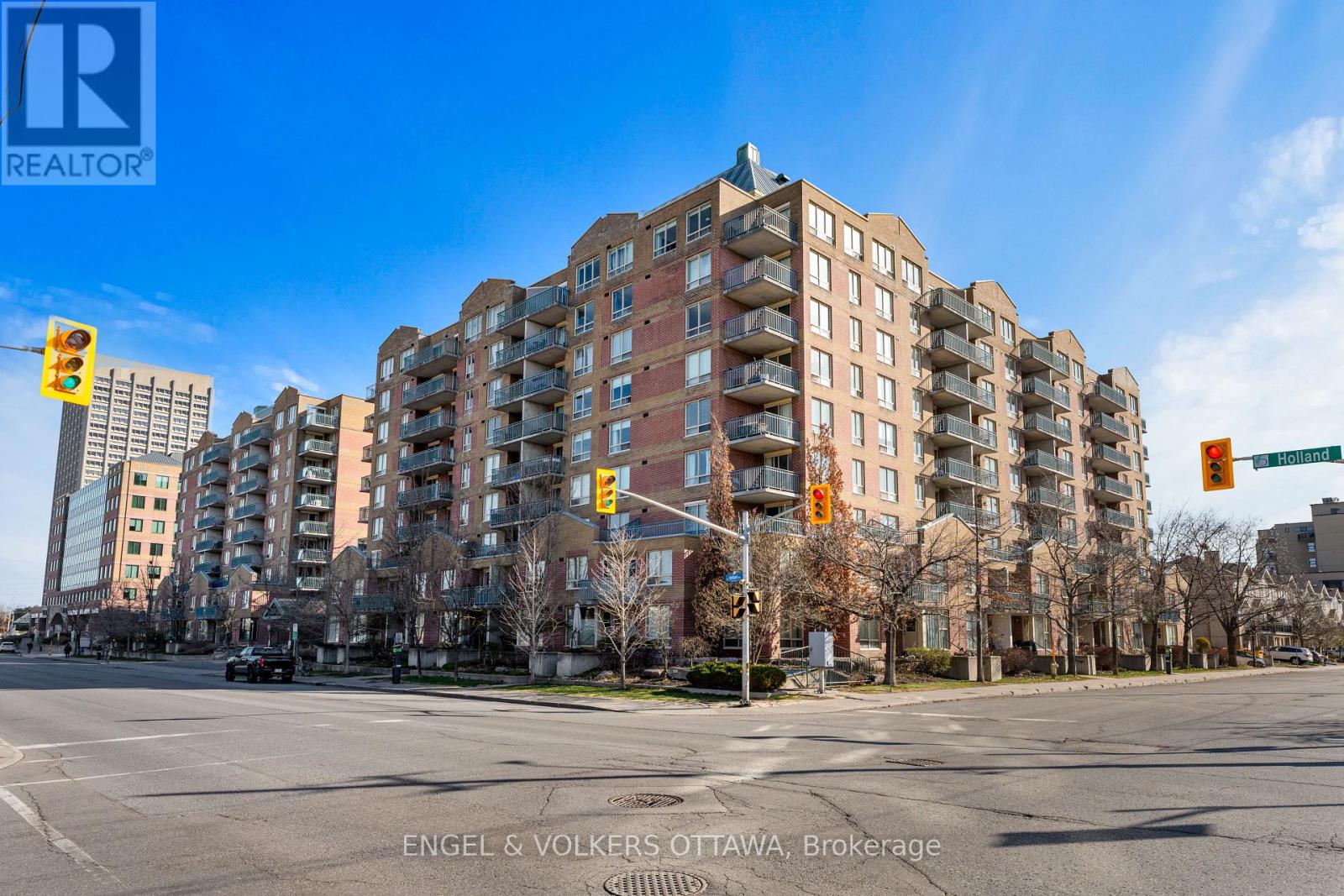 MLS® listing #30344104 for sale located at 610 - 45 HOLLAND AVENUE
