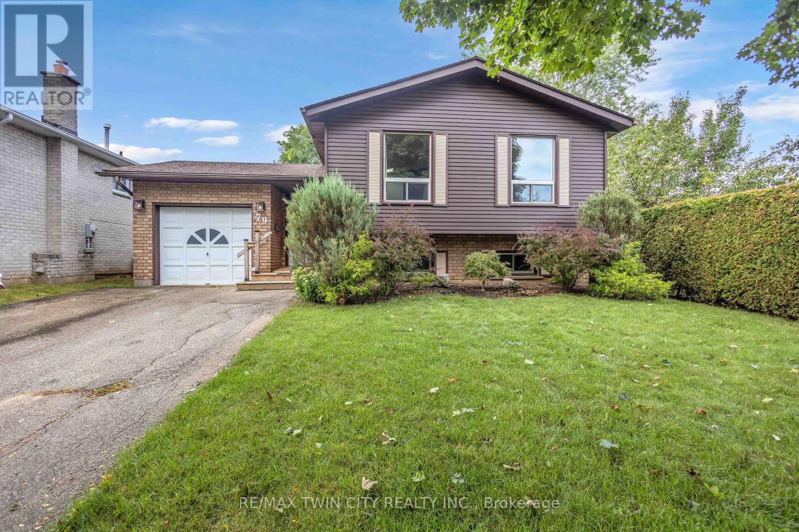 MLS® listing #30344438 for sale located at 79 HOBART CRESCENT