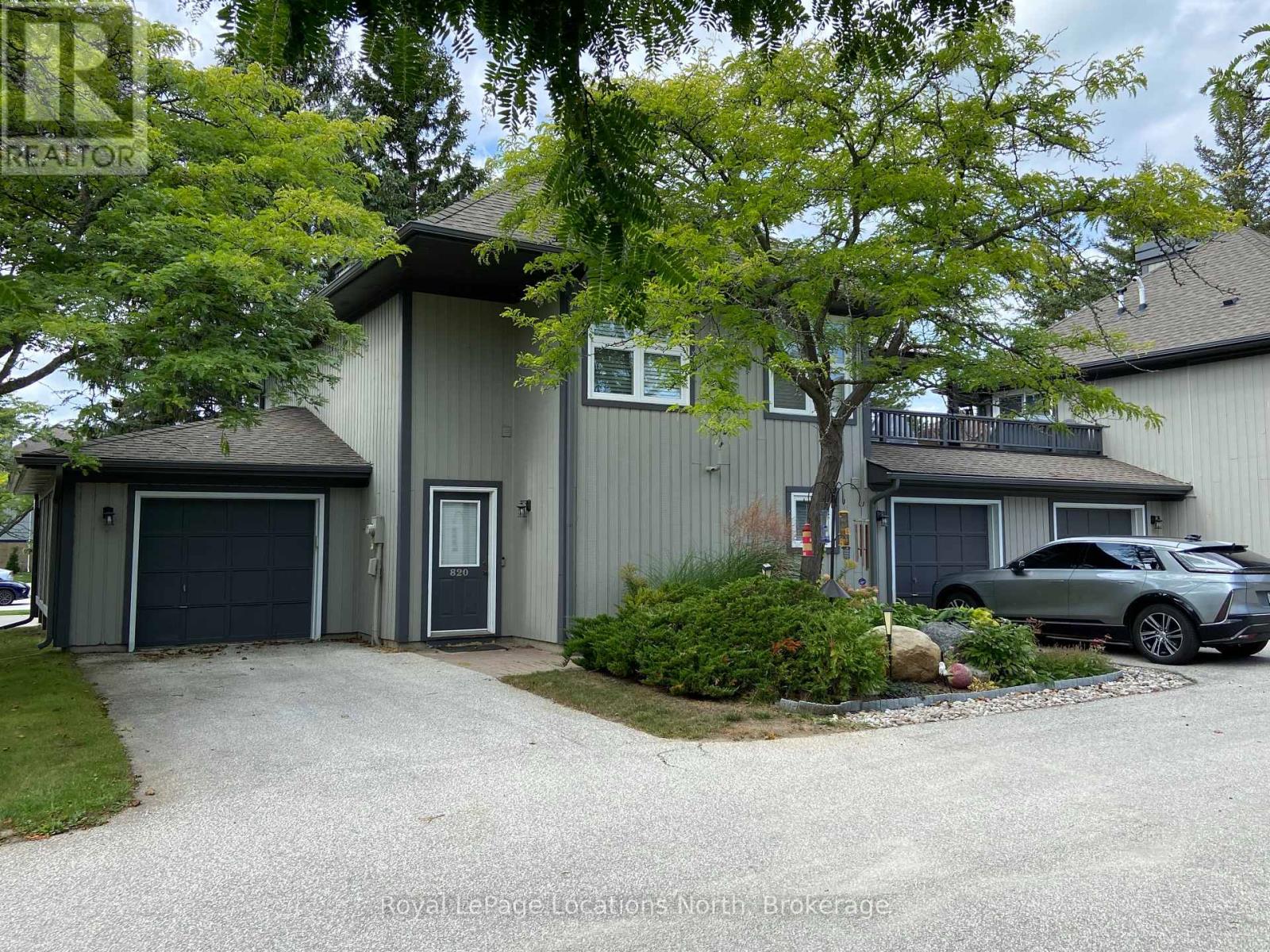 MLS® listing #30344510 for sale located at 1 - 820 SUNCREST CIRCLE
