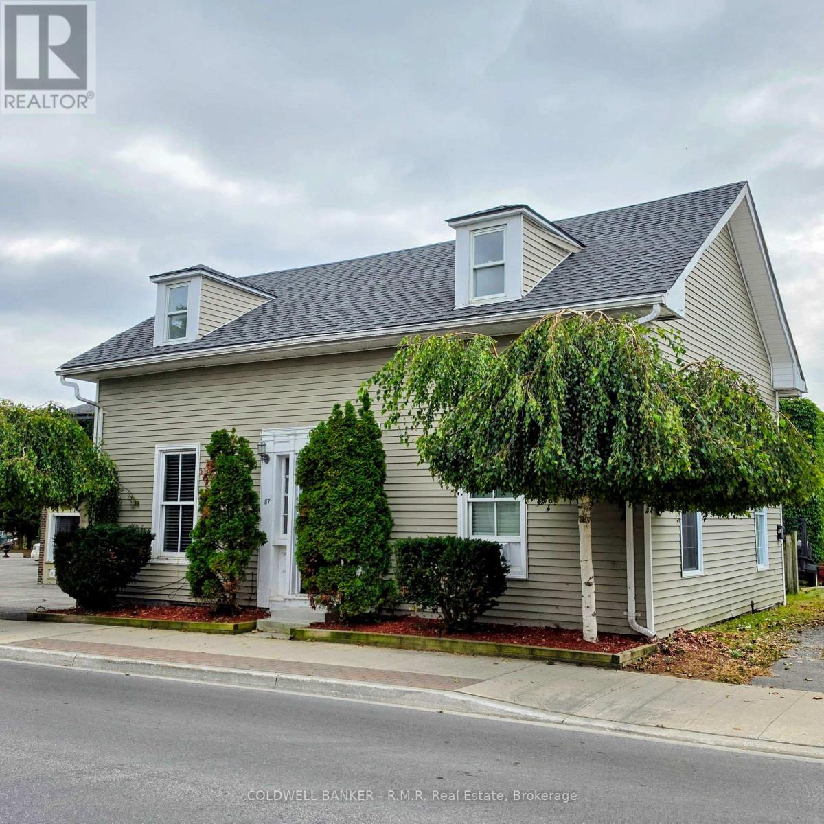 MLS® listing #30344539 for sale located at C - 87 ALBERT STREET