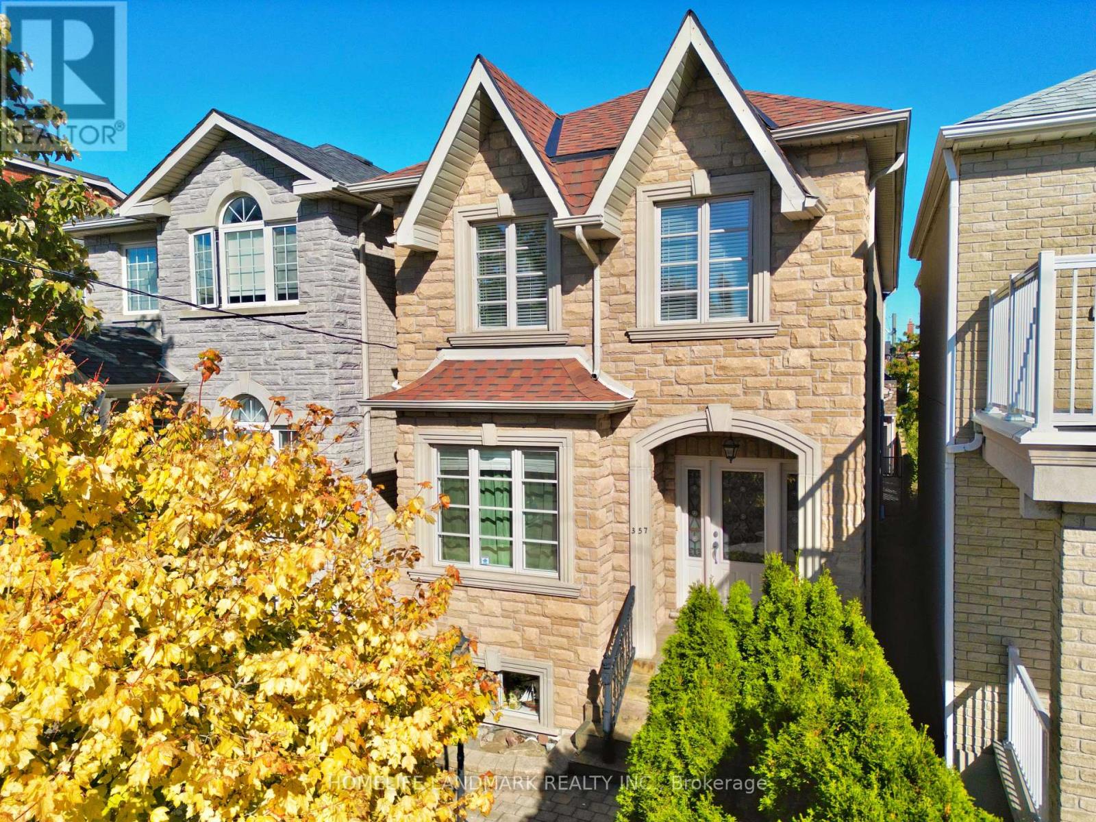 MLS® listing #30345546 for sale located at 357 BARTLETT AVENUE N