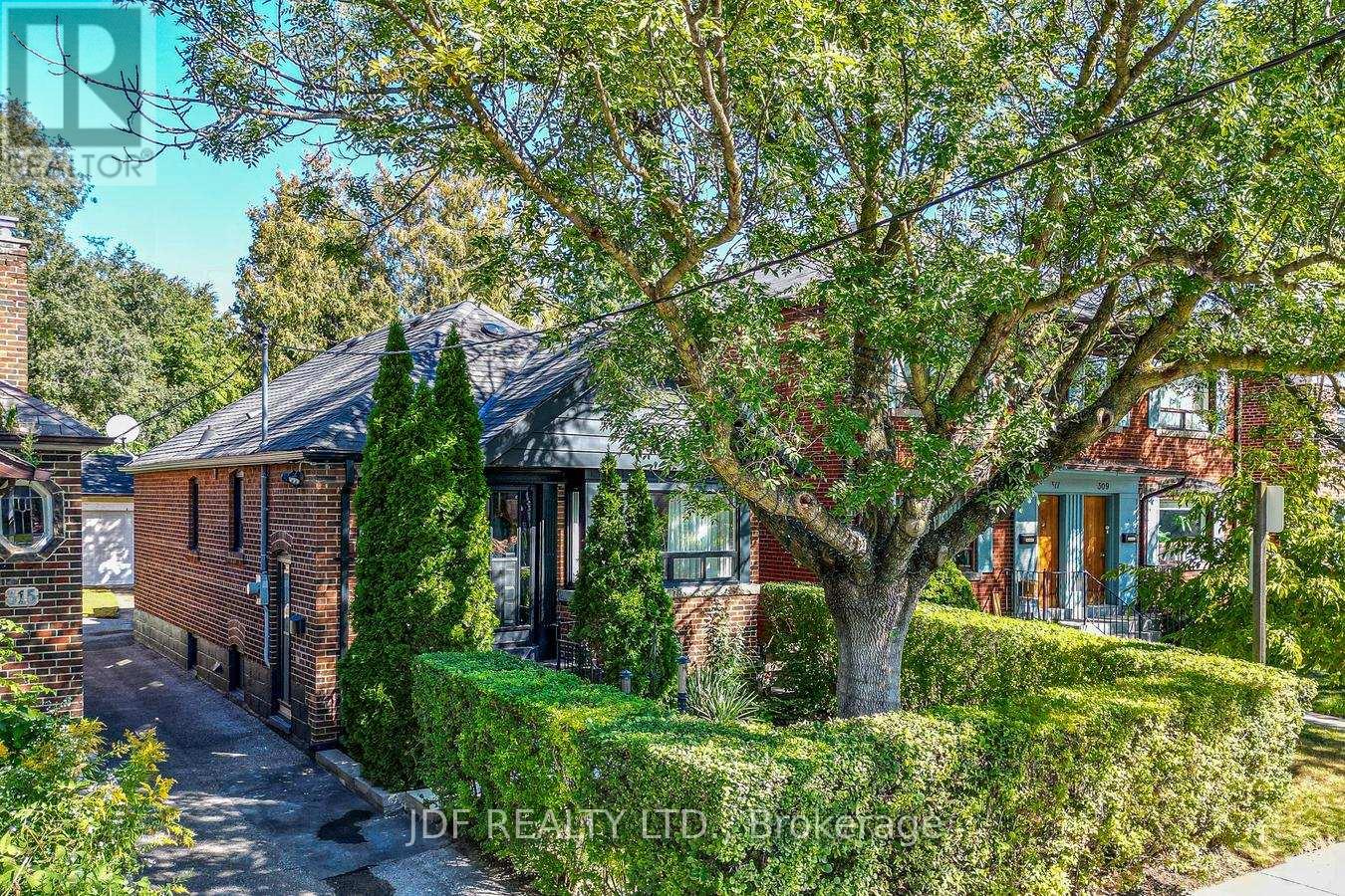 MLS® listing #30346331 for sale located at 313 VAUGHAN ROAD