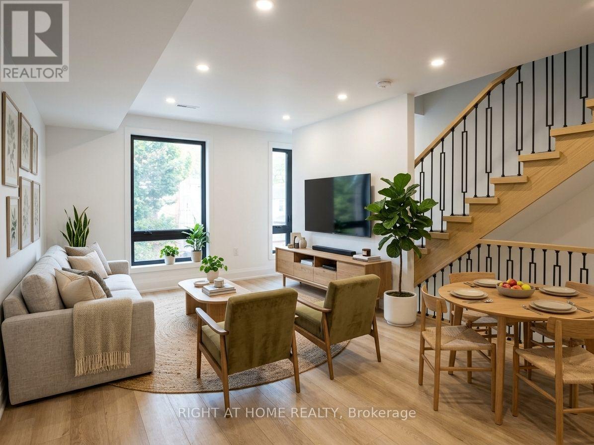 MLS® listing #30347712 for sale located at #3 - 151 GLEDHILL AVENUE
