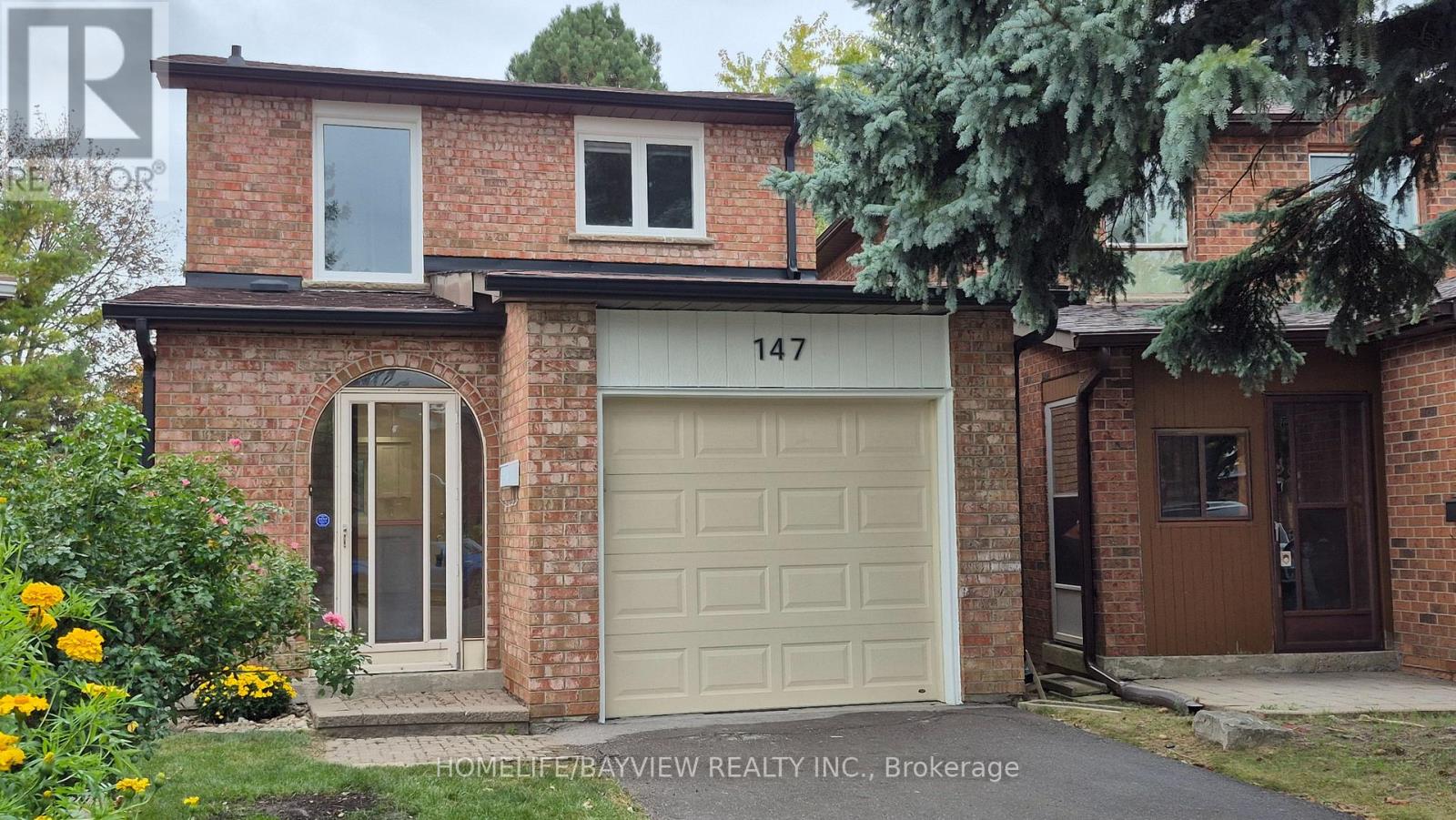 MLS® listing #30347749 for sale located at 147 DUNBAR CRESCENT