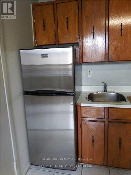 MLS® listing #30348517 for sale located at #3 - 2863 DUNDAS STREET W