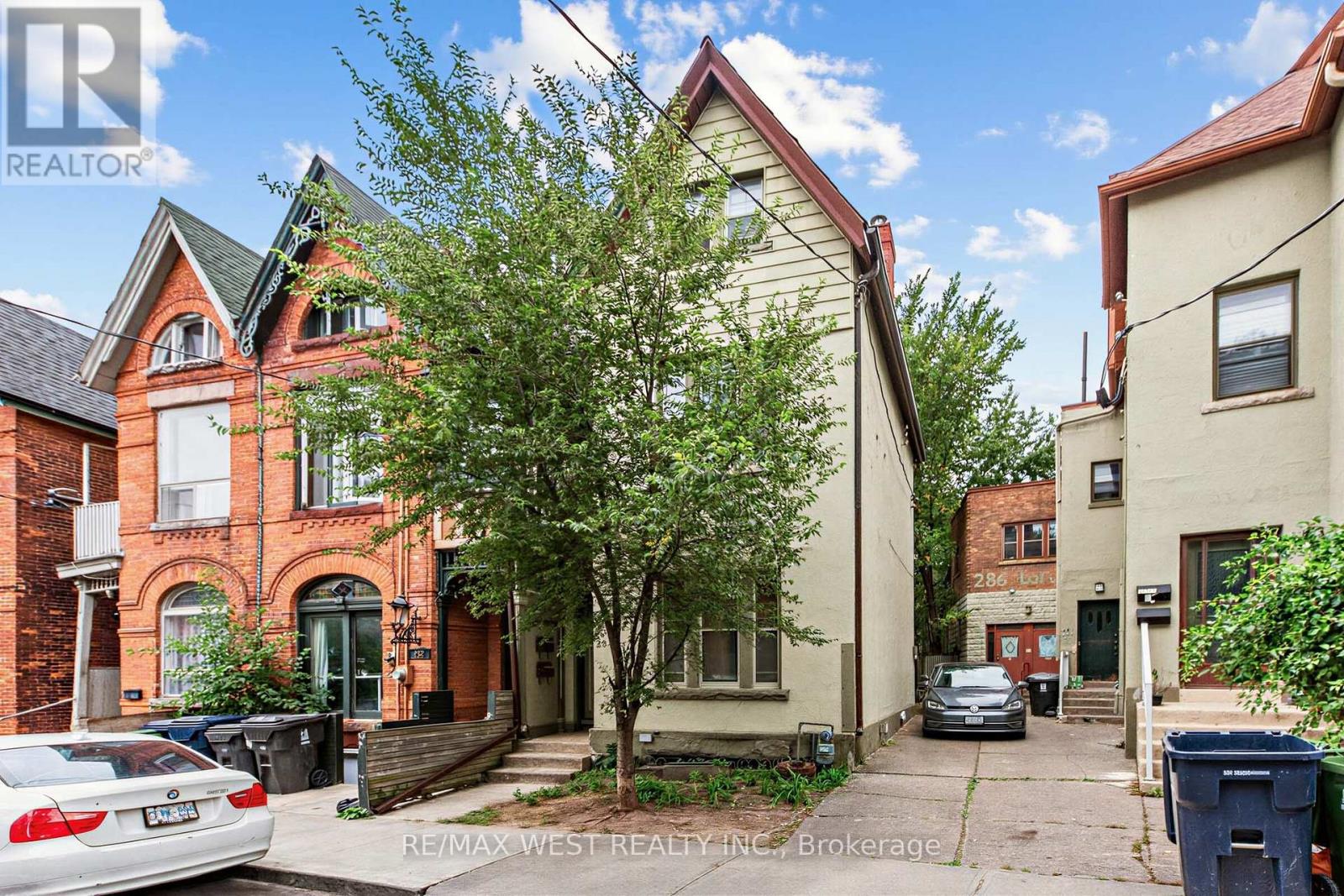 MLS® listing #30348850 for sale located at 284 LISGAR STREET