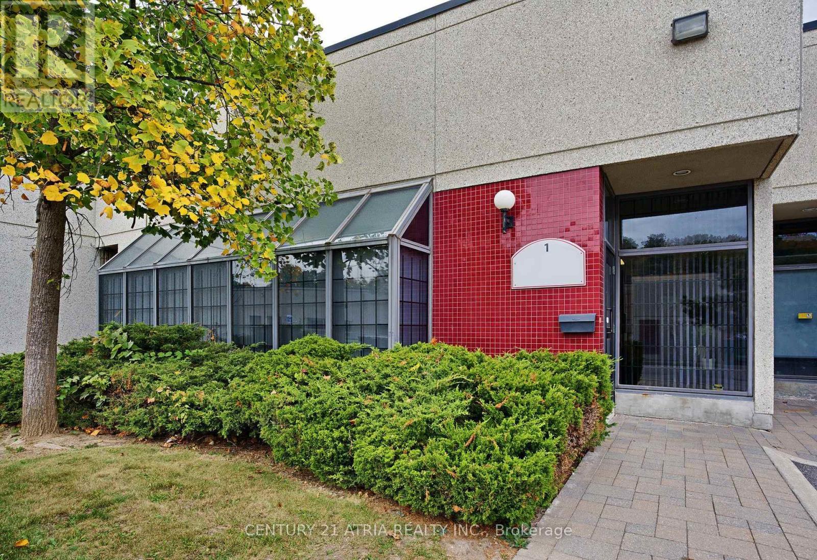 MLS® listing #30349503 for sale located at 1 - 110 WEST BEAVER CREEK ROAD