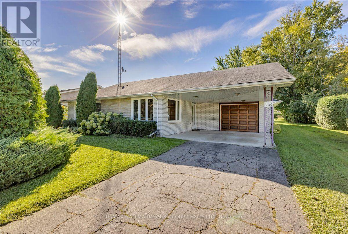 MLS® listing #30349508 for sale located at 209 SOUTH CHANNEL DRIVE