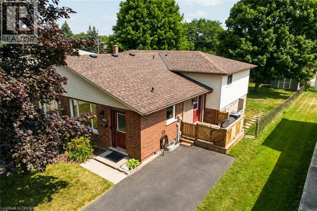 MLS® listing #30349775 for sale located at 484 REDFOX Road Unit# B