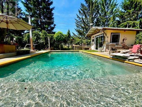 MLS® listing #30349976 for sale located at 3816 CRYSTAL BEACH DRIVE