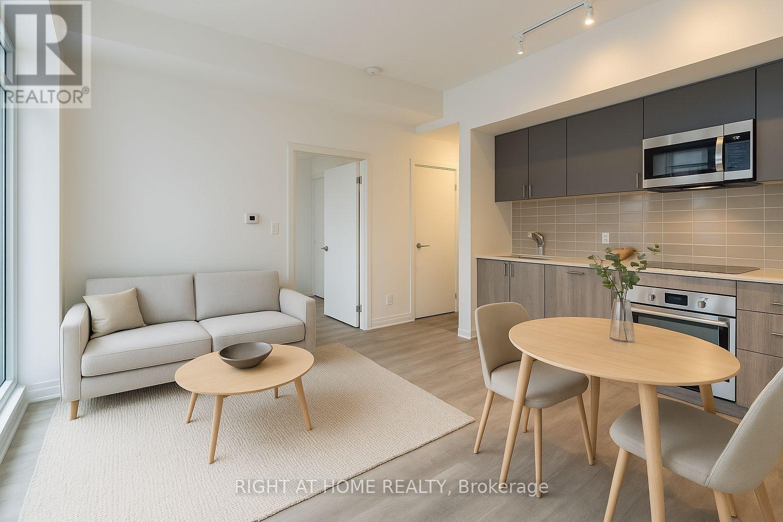 MLS® listing #30350106 for sale located at A1405 - 8119 BIRCHMOUNT ROAD N