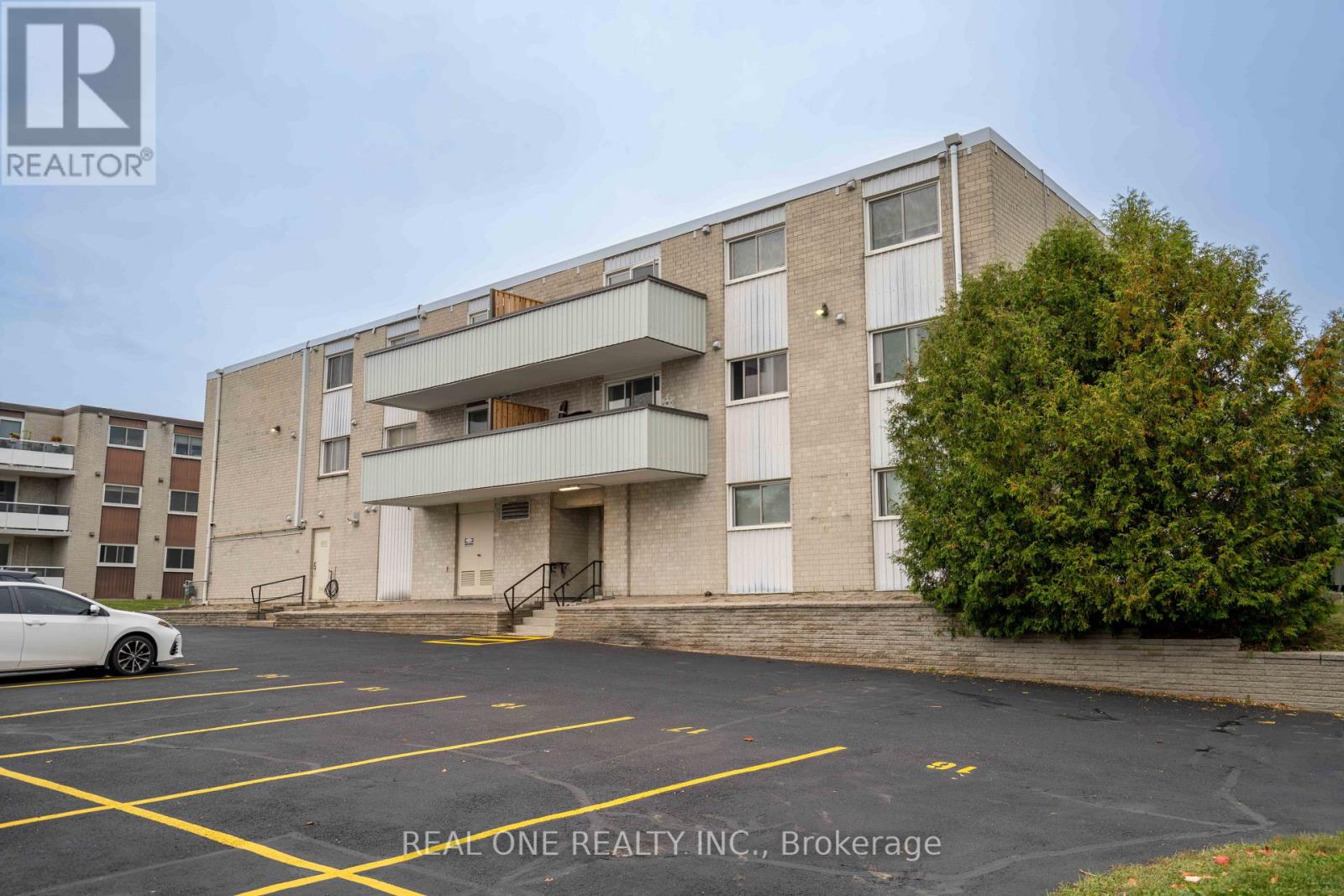 MLS® listing #30350858 for sale located at 204 - 6 WALTON AVENUE