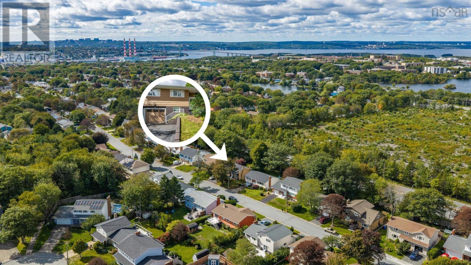 MLS® listing #30351868 for sale located at 47 Kingston Crescent