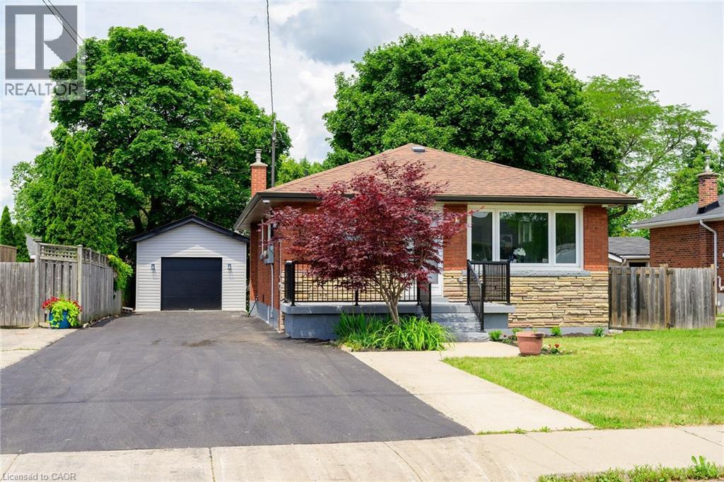 MLS® listing #30351882 for sale located at 150 HOWARD Avenue