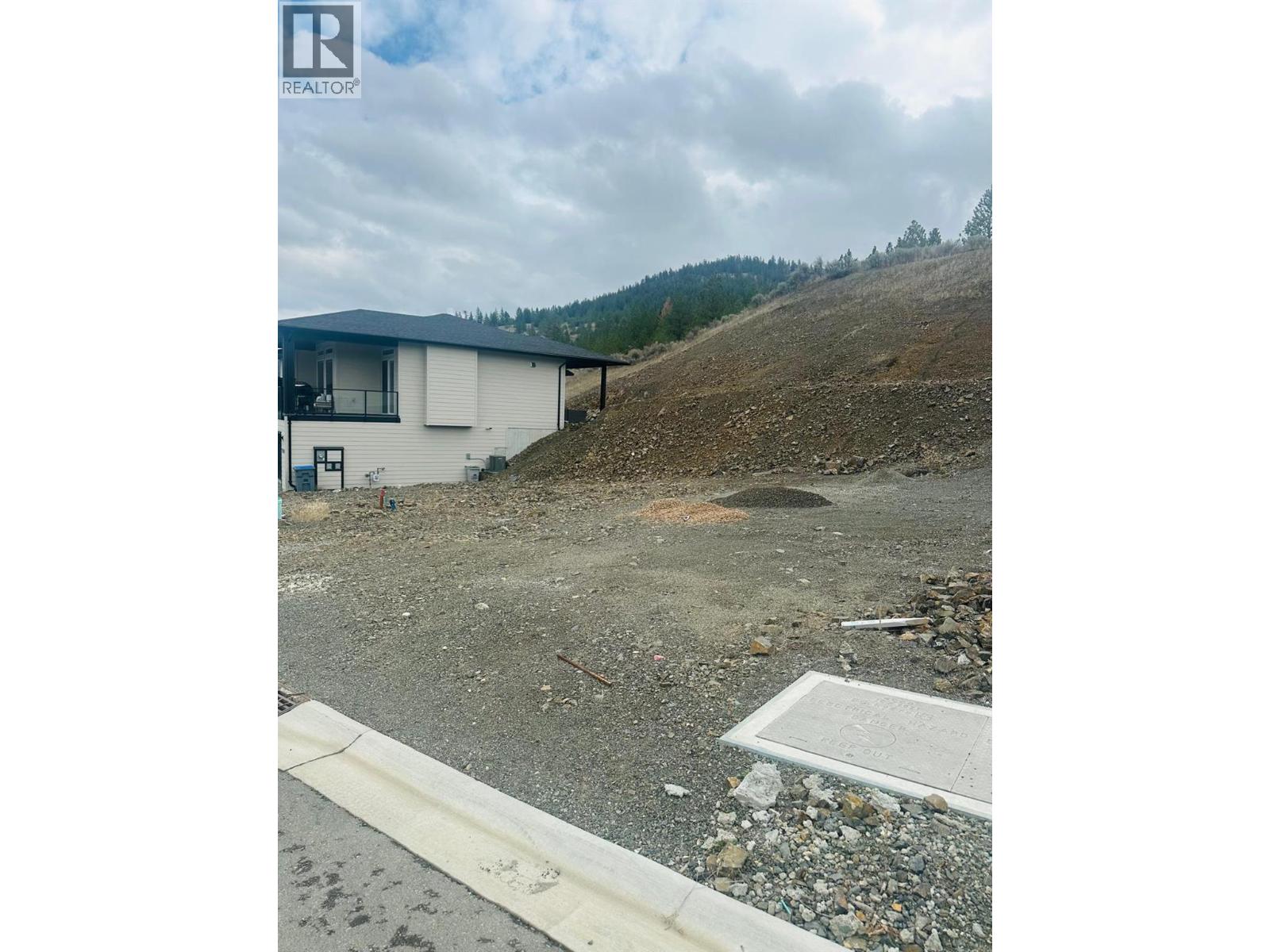 MLS® listing #30354005 for sale located at 2189 GALORE Crescent