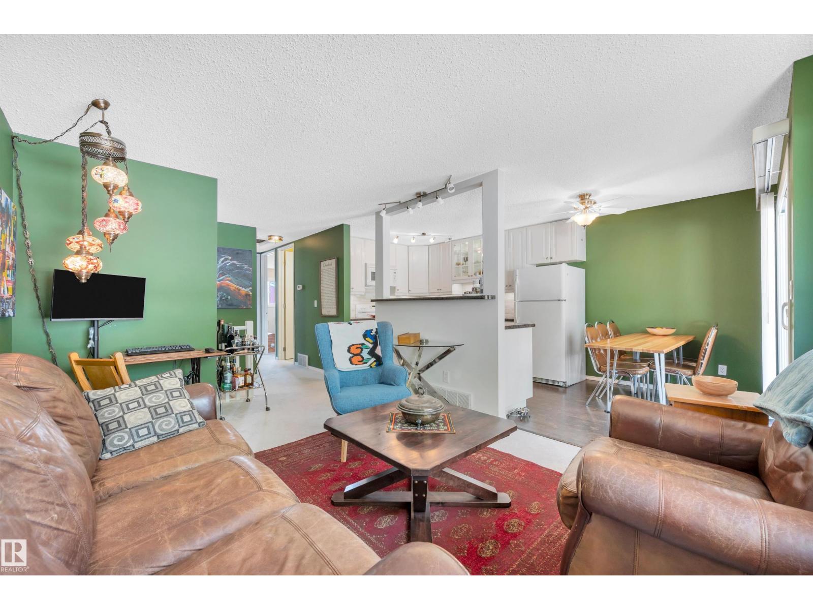 MLS® listing #30354991 for sale located at 10678 Beaumaris RD NW
