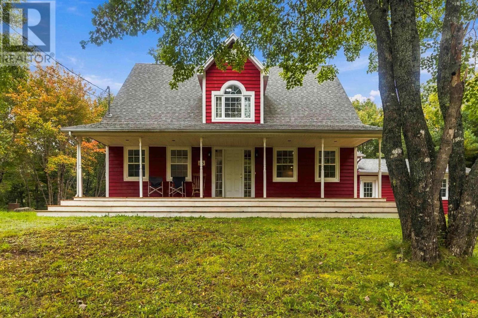MLS® listing #30355372 for sale located at 85 Haliburton Crescent