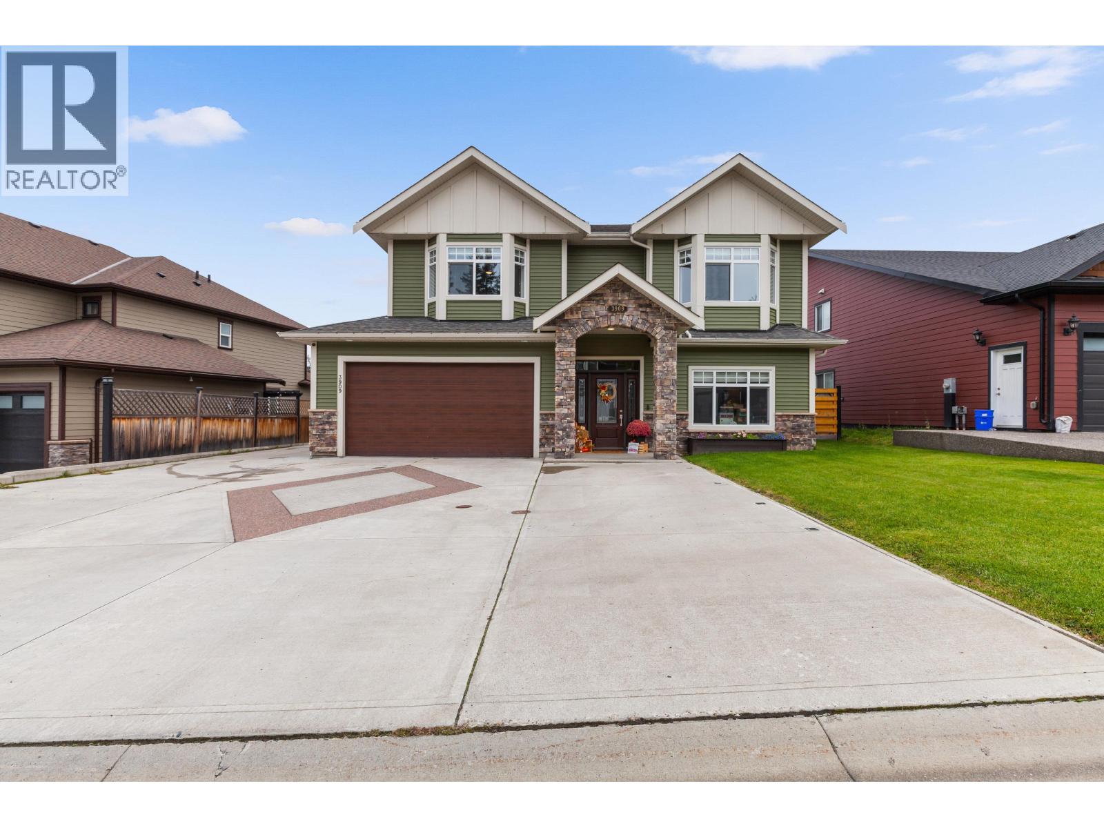 MLS® listing #30356515 for sale located at 3909 BARNES DRIVE